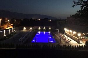 Bansko: Villa Victoria Thermal pool escape - The 2-hour window: how to pace your thermal soak