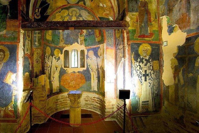 Bulgaria and Serbia in One Day from Sofia - Boyana Church UNESCO: plan for the 1-hour window and the 10 BGN fee