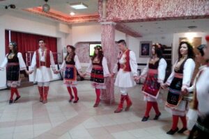 Bulgarian Dinner with Show from Nessebar and Sunny Beach - Private Pickup vs Self-Transport: The One Detail You Must Get Right