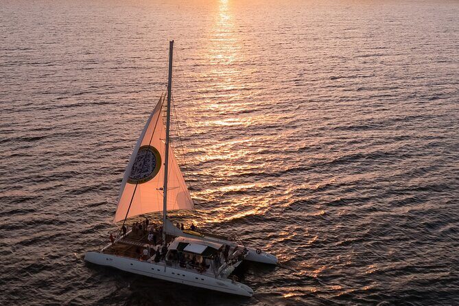 Catamaran Sunset Cruise around Sunny Beach & Nessebar - Group Size, Comfort, and the Crew’s Role