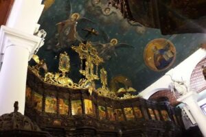 Day tour from Sofia to Skopje, Matka Canyon and Vrelo cave - The practical “before you go” checklist (passport, shoes, and lunch)