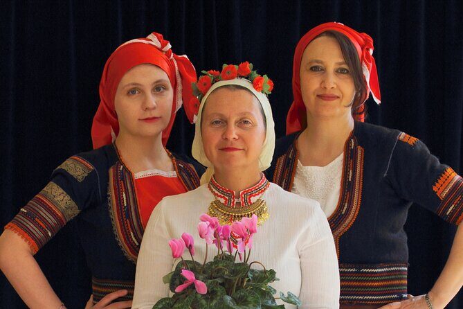 Discover Bulgaria with Dance in Sofia, Bulgaria - Learning a Bulgarian Horо (Choro) Step-by-Step