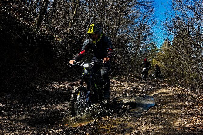 E-Motorcycle Tour in Rhodope Mountains to a Beautiful Canyon View - Getting started at Electric Extreme (and how pickup really works)