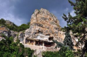 From Bucharest: Full-Day Trip to Bulgaria - Pickup, Van Ride, and Border Crossing at Giurgiu–Ruse