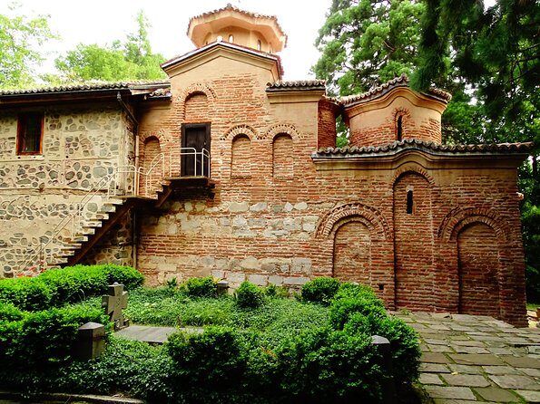 From Sofia: Rila monastery & Boyana church and free pick up - Boyana Church: Short Time, Big Art Payoff