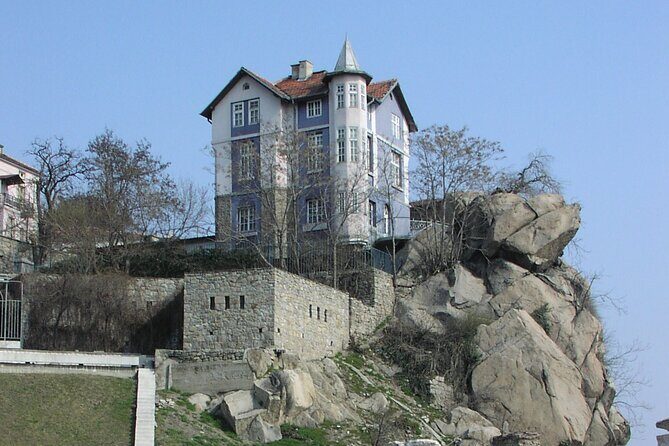 Full-Day Plovdiv and Asen’s Fortress Tour from Sofia - Asen’s Fortress (Assenova krepost): medieval climb with VR time travel