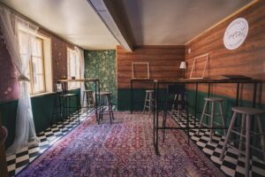 Interactive Presentation about Bulgarian Poets - Tърсач creative house: a weather-proof stop in Veliko Tarnovo