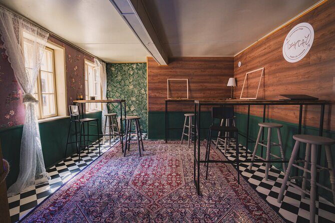 Interactive Presentation about Bulgarian Poets - Tърсач creative house: a weather-proof stop in Veliko Tarnovo