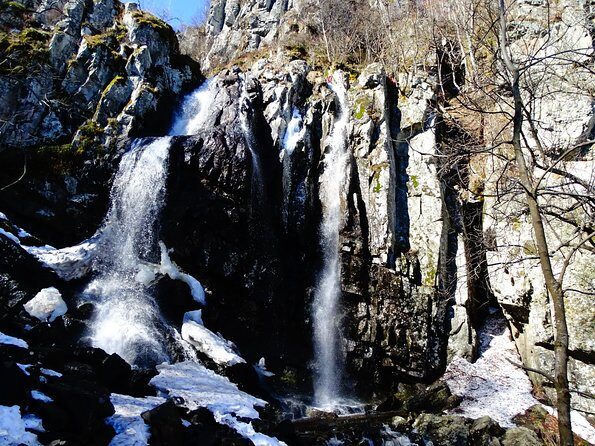 Mt. Vitosha and Boyana Waterfall Hiking Tour from Sofia - Lunch breaks and what you’ll pay for yourself