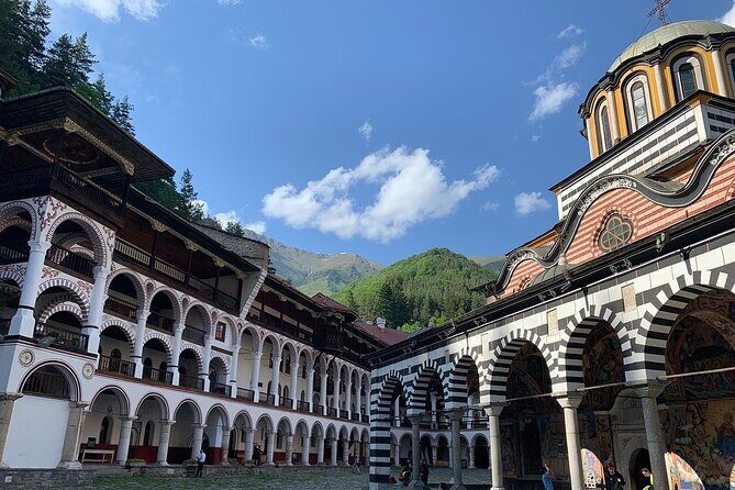 Plovdiv and Rila Monastery tour in one day - Guide Style and Group Size: The Difference Between Fun and Rushed