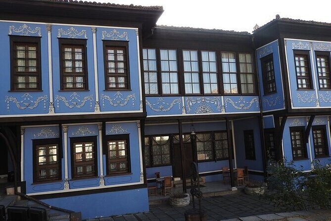 Plovdiv, Asen's Fortress and Bachkovo Monastery small group tour with pickup - Kapana: a smart break in the middle of a busy historic day