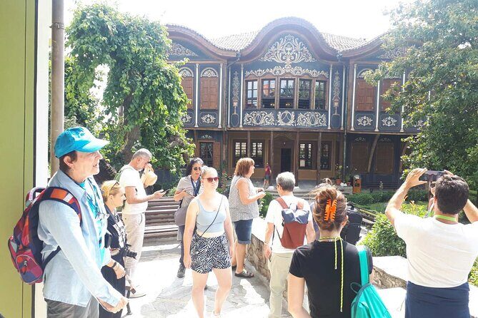 Plovdiv guided walking tour - Guides and atmosphere: what to look for on the day