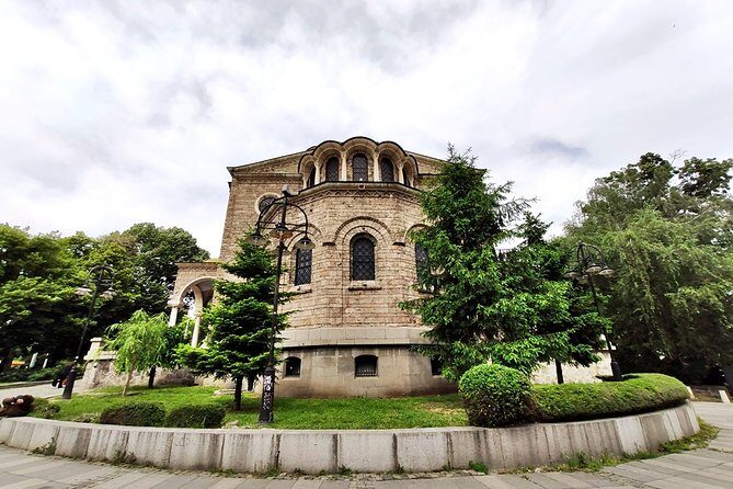 Private City Tour of Sofia - Serdika: Roman Amphitheater Remains in the Middle of Nowhere (In the Best Way)