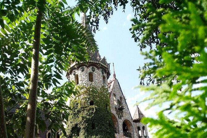 Ravadinovo Castle Unseen - Aquapark near the castle: add fun without overcommitting