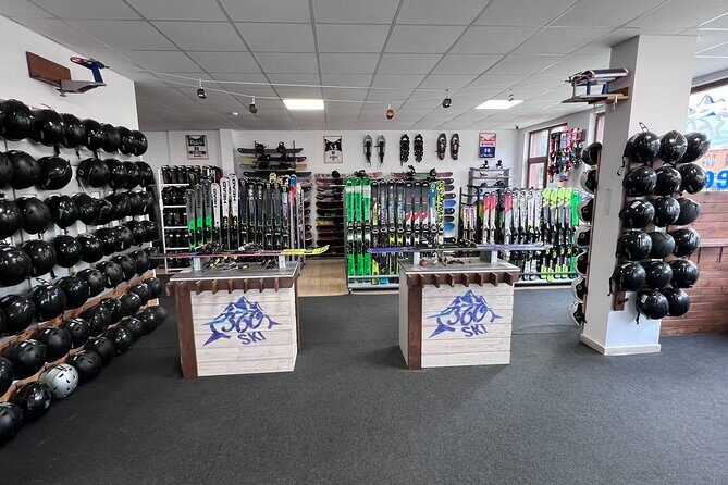Ski and Snowboard Rental in Bansko - When classes add value: instructors and local tips