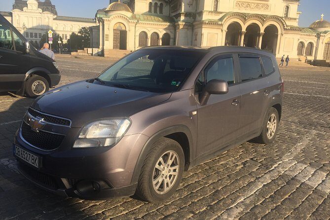 Transfer from the Sofia airport to your hotel in Sofia OR vice versa - Drop-off in Sofia Center: right to your door