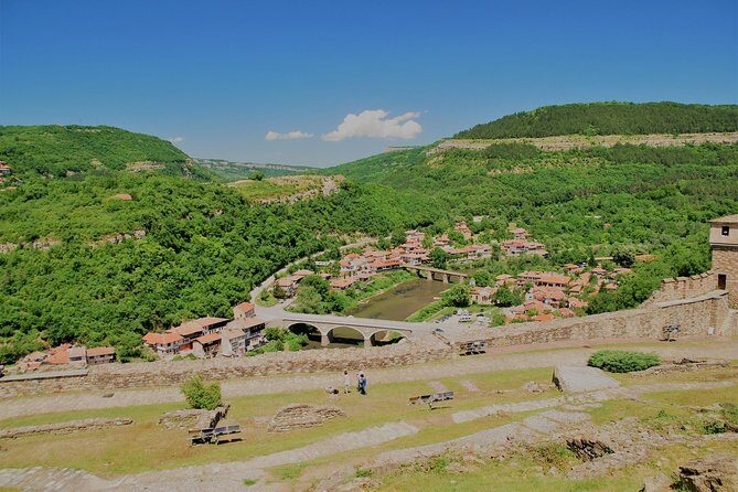 Veliko Tarnovo and Arbanassi Small-Group Day Trip from Sofia - Why Veliko Tarnovo and Arbanassi feels special