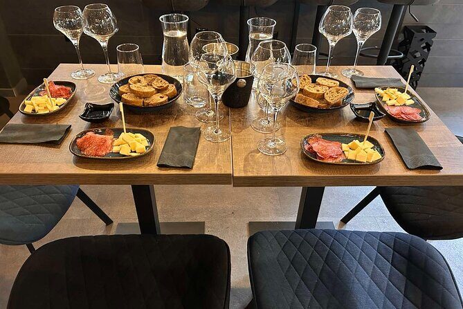 Wine and Tapas Boutique Bulgarian Wine Tasting - Price and Value: Why $33.73 Can Feel Like a Deal